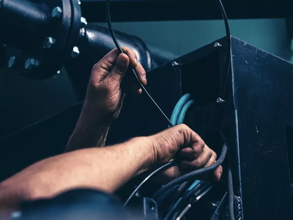 ЗБИРАННЯ У ВИПРОБУВАЛЬНОМУ ЦЕХУ